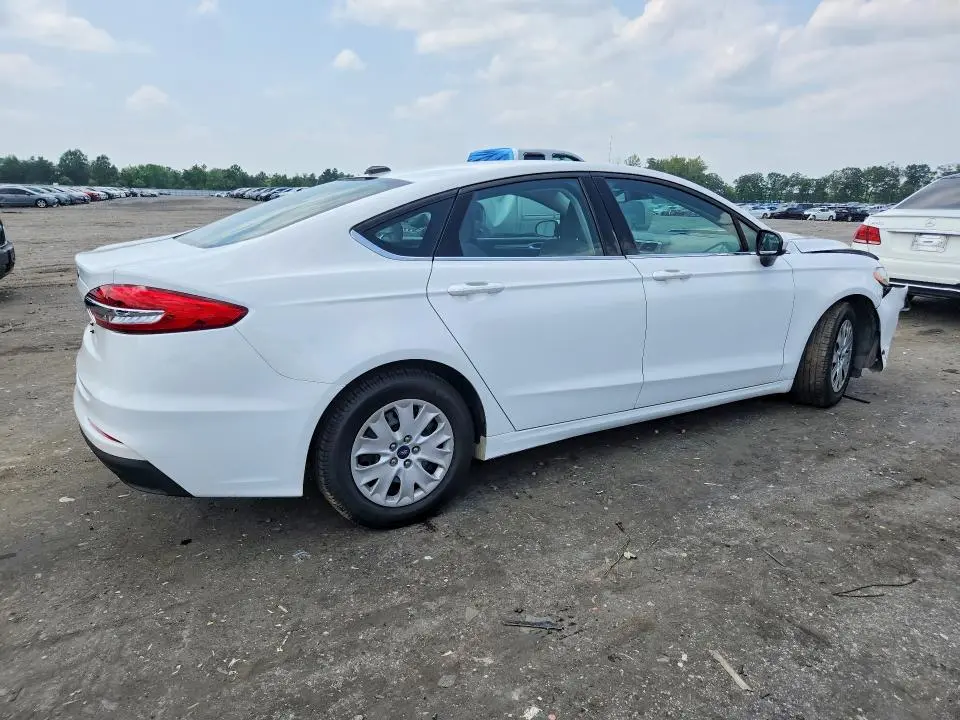 2019 FORD FUSION S  