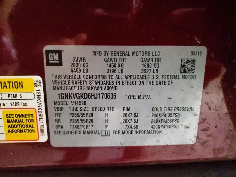 2017 CHEVROLET TRAVERSE LT  