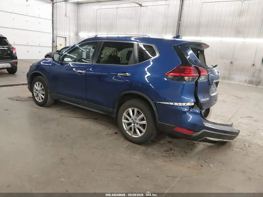 2017 NISSAN ROGUE SV