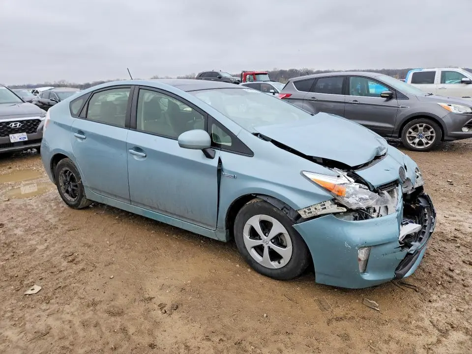2015 TOYOTA PRIUS FOUR  