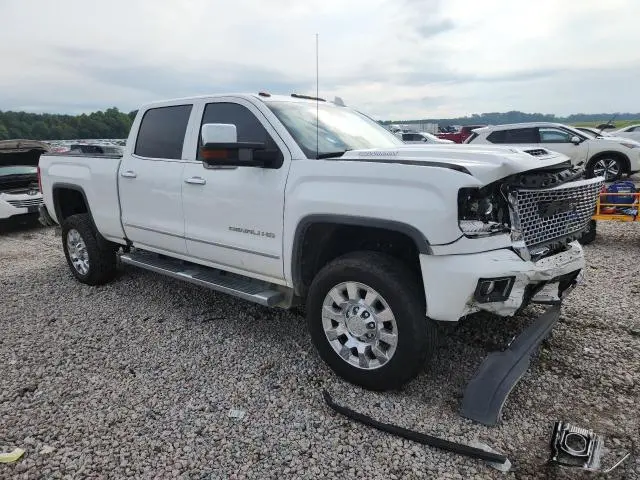 2017 GMC SIERRA K2500 DENALI  