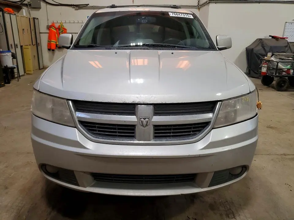 2010 DODGE JOURNEY SXT  