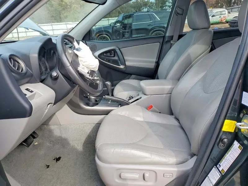 2011 TOYOTA RAV4 LIMITED  