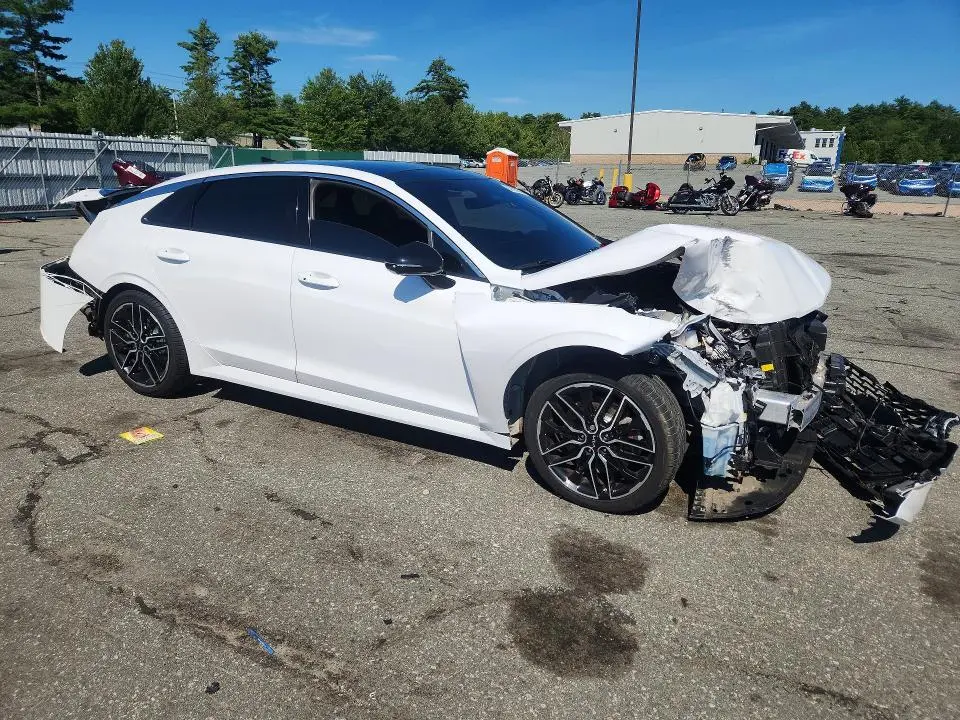 2024 KIA K5 GT  