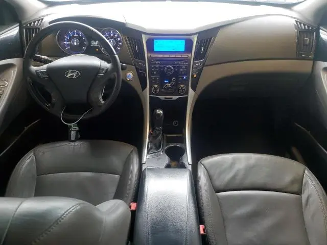 2011 HYUNDAI SONATA SE