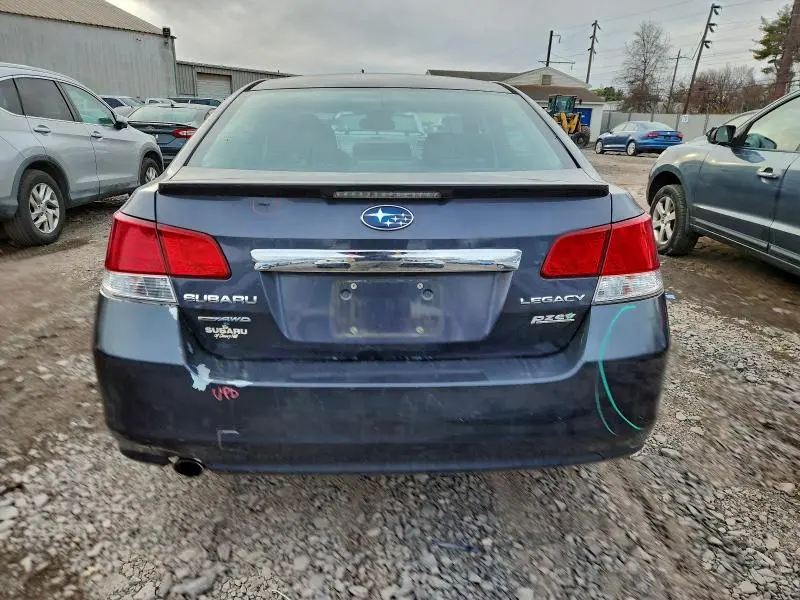 2013 SUBARU LEGACY 2.5I PREMIUM  