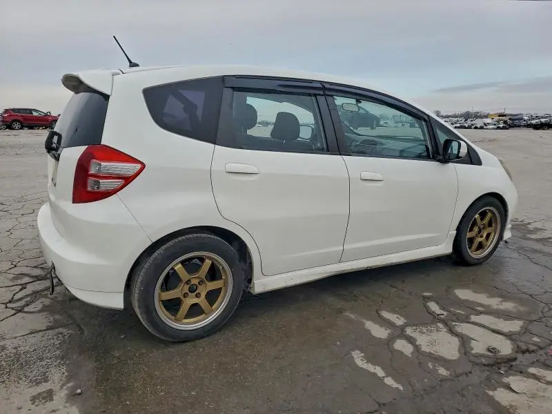 2013 HONDA FIT SPORT  