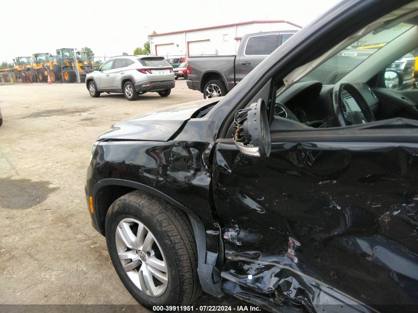 2015 VOLKSWAGEN TIGUAN S