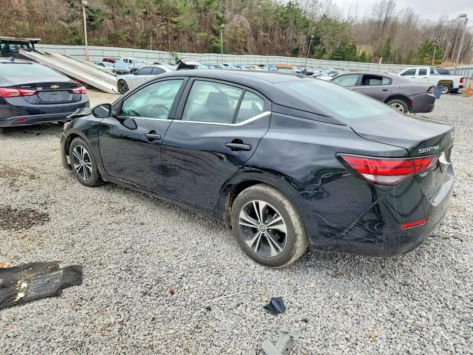 2022 NISSAN SENTRA SV  