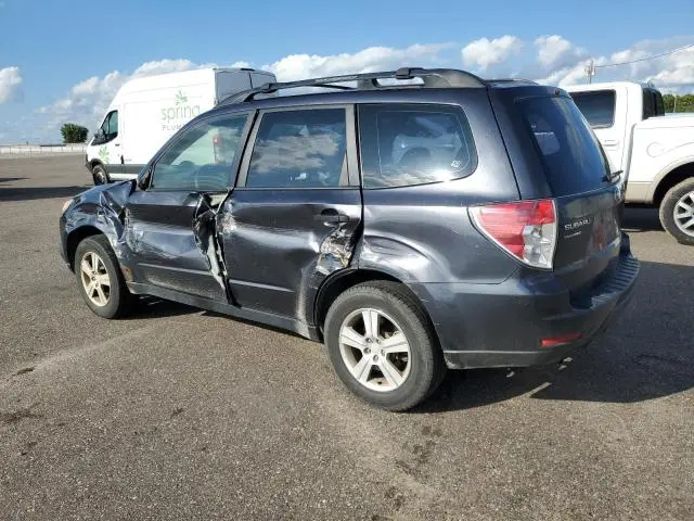 2010 SUBARU FORESTER XS  