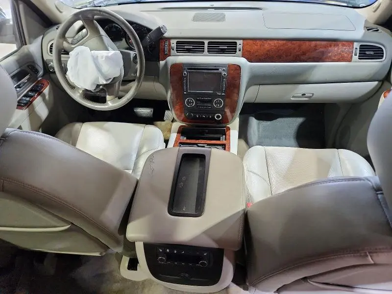 2012 CHEVROLET TAHOE K1500 LTZ  