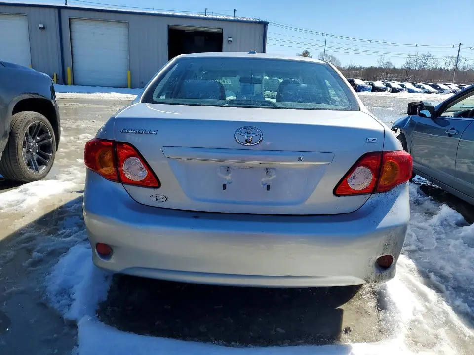 2010 TOYOTA COROLLA LE  