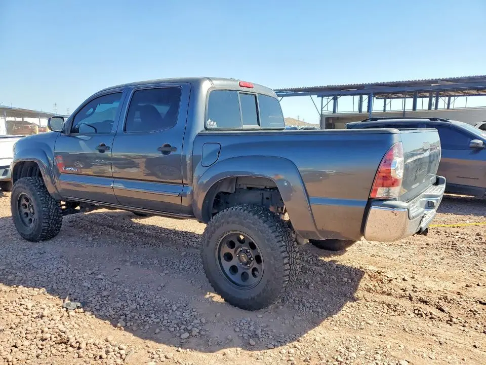 2011 TOYOTA TACOMA V6  