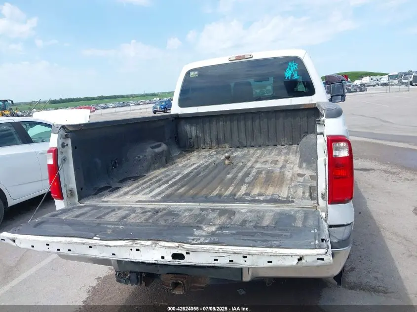 2012 FORD F-250 XL