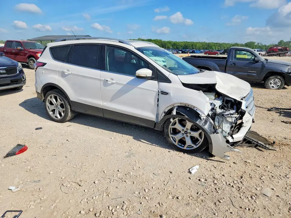 2018 FORD ESCAPE TITANIUM  