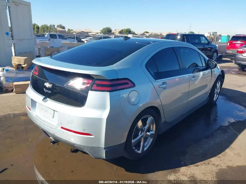 2011 CHEVROLET VOLT  