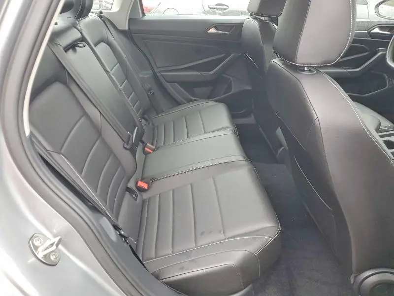 2022 VOLKSWAGEN JETTA SE  