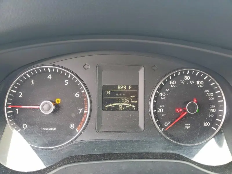 2014 VOLKSWAGEN JETTA SE  