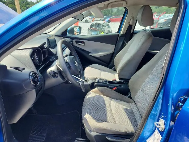 2020 TOYOTA YARIS L  