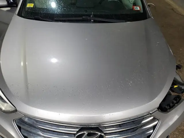 2016 HYUNDAI SANTA FE SE  