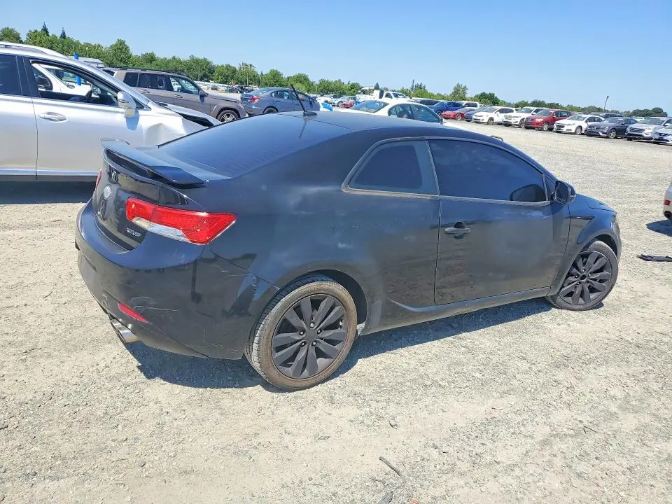 2011 KIA FORTE SX  