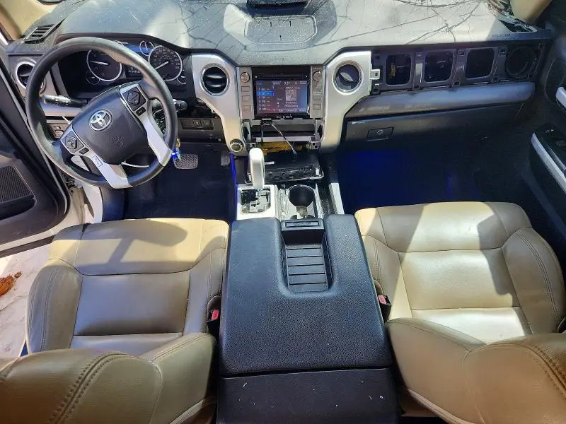 2015 TOYOTA TUNDRA SR5  