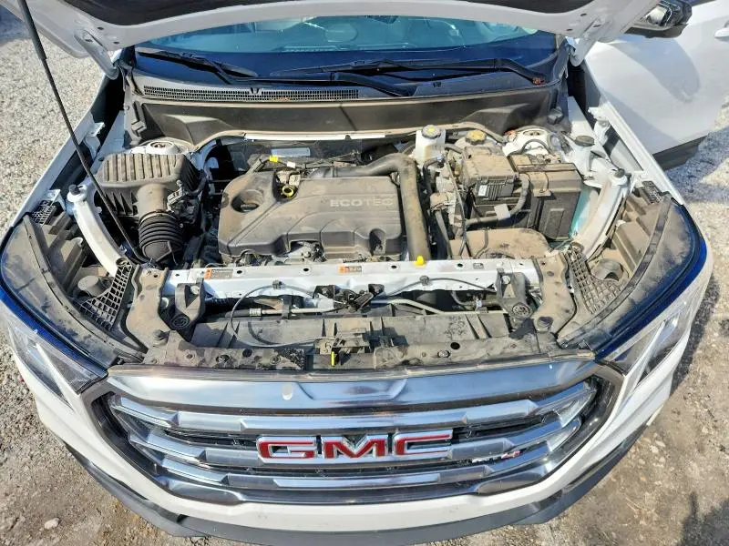 2022 GMC TERRAIN AT4  