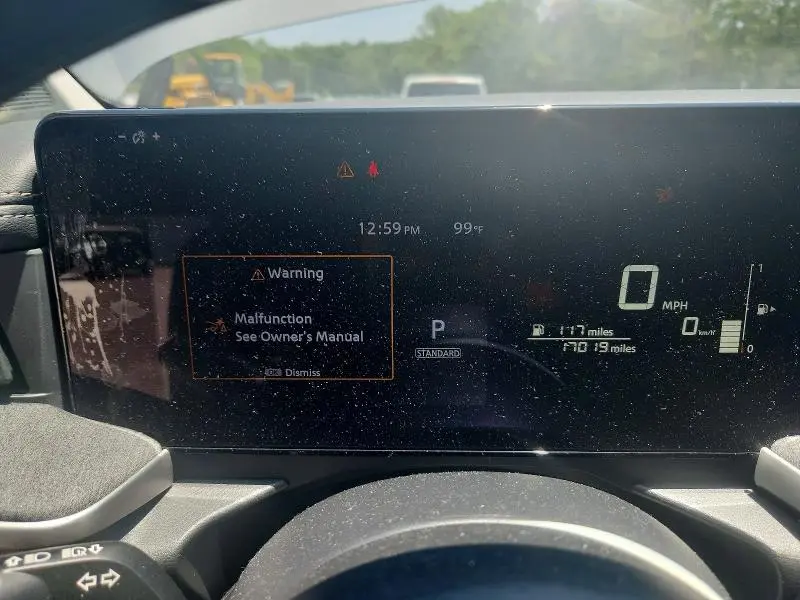 2025 NISSAN KICKS   