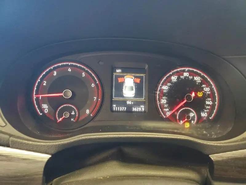 2020 VOLKSWAGEN PASSAT R-LINE  