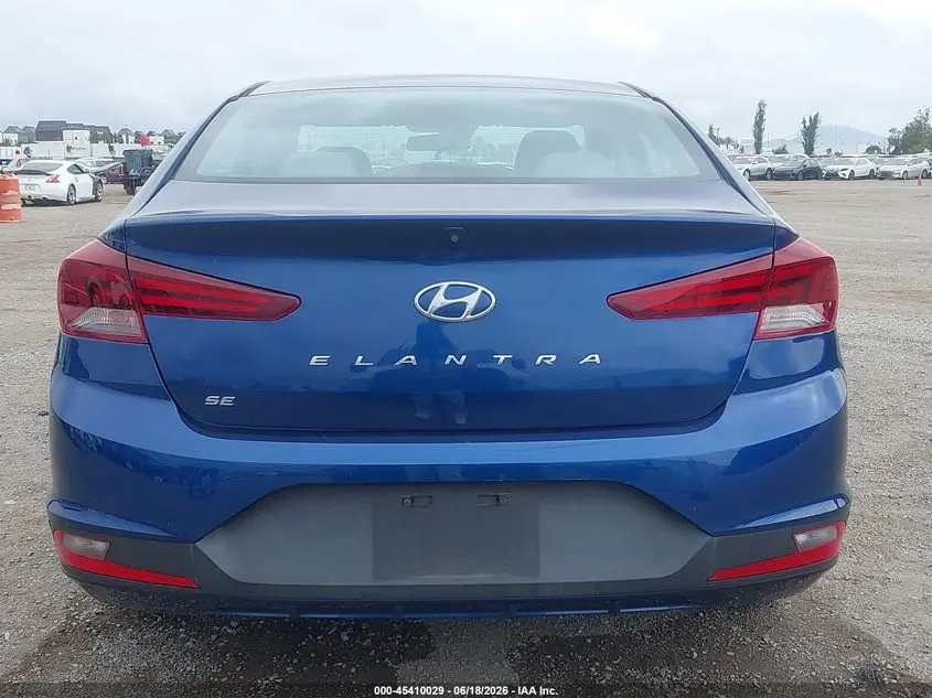 2020 HYUNDAI ELANTRA SE