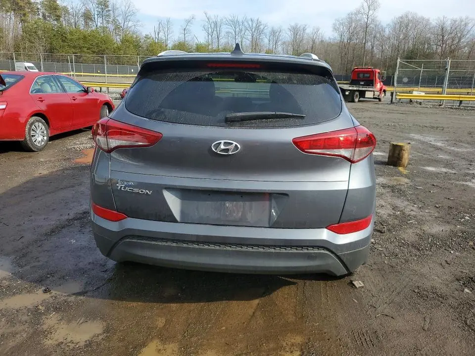 2018 HYUNDAI TUCSON SEL  