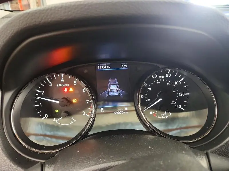 2020 NISSAN ROGUE SV  