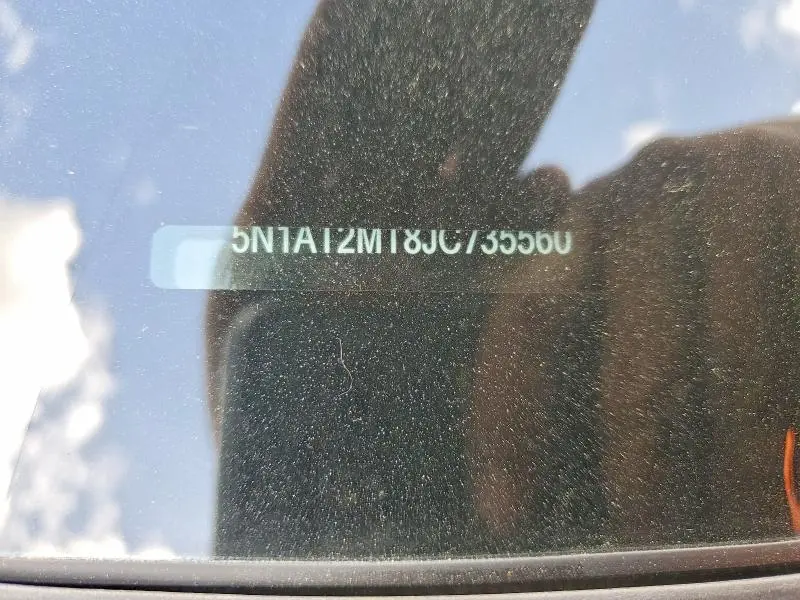 2018 NISSAN ROGUE SV  