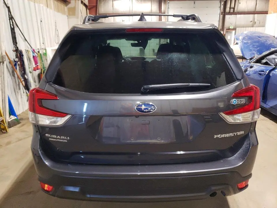 2023 SUBARU FORESTER PREMIUM  