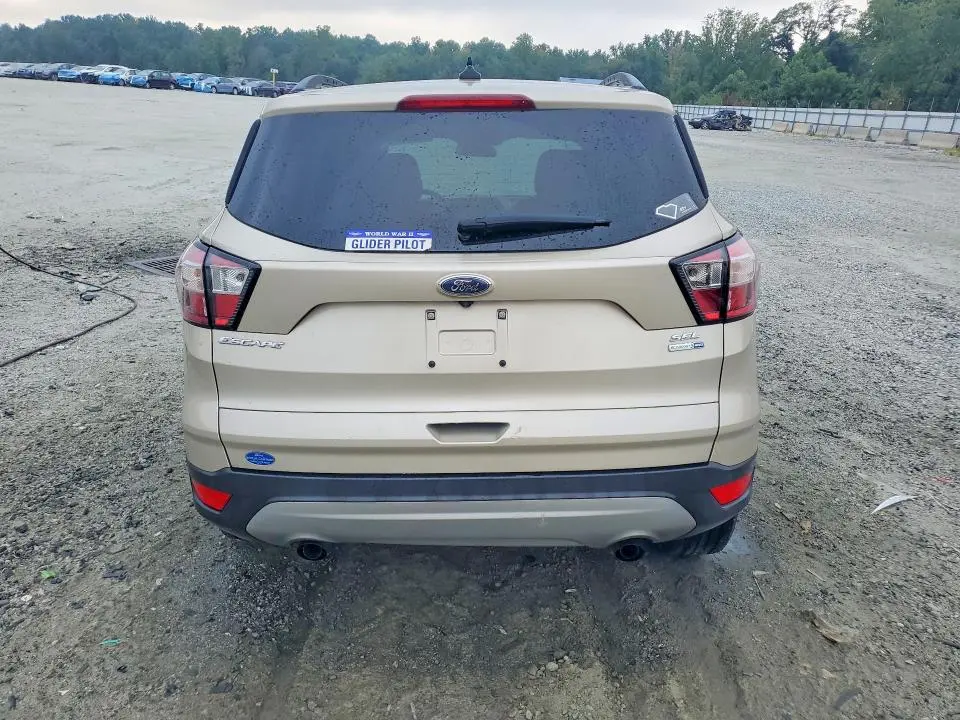 2018 FORD ESCAPE SEL  