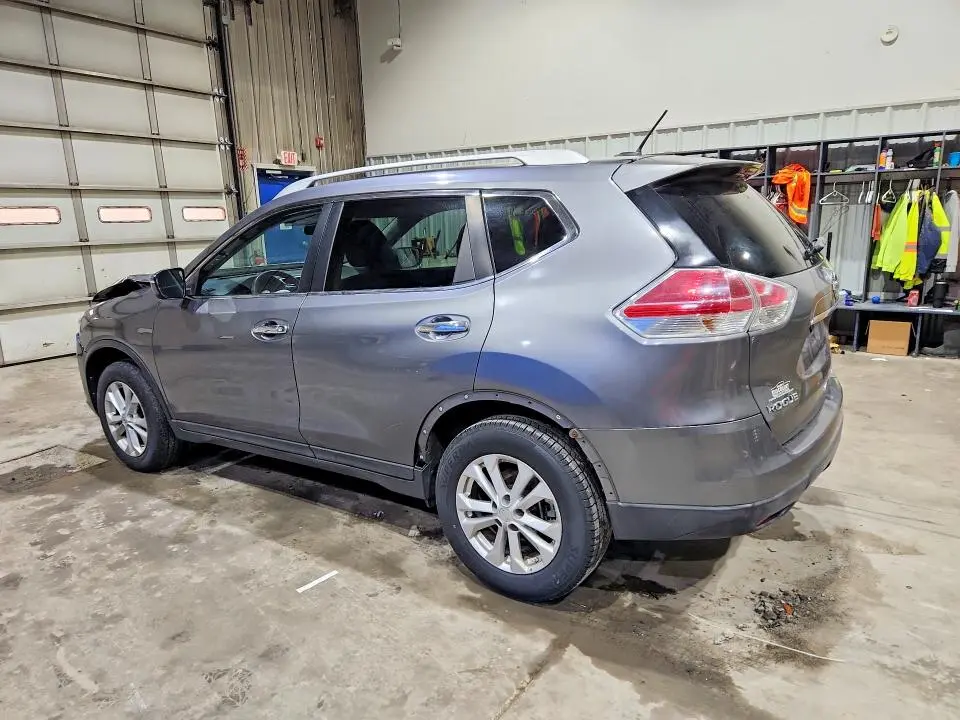 2015 NISSAN ROGUE SV  