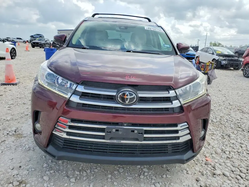 2017 TOYOTA HIGHLANDER LIMITED PLATINUM  