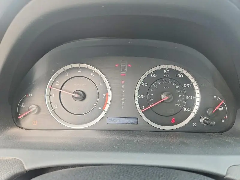 2010 HONDA ACCORD LXP  