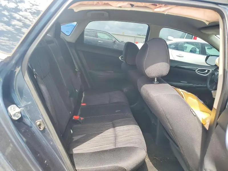 2016 NISSAN SENTRA SV  