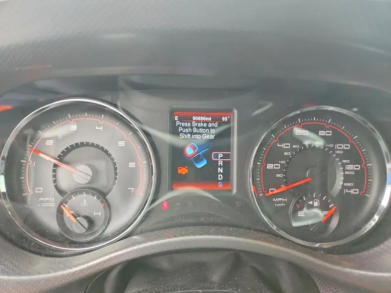 2013 DODGE CHARGER SXT  