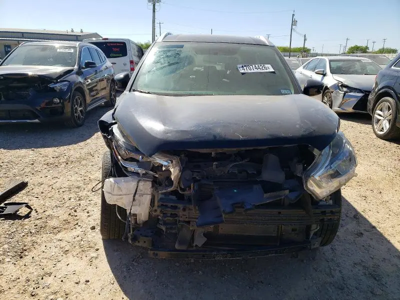 2019 NISSAN KICKS SV  