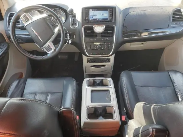 2011 CHRYSLER TOWN & COUNTRY TOURING L  