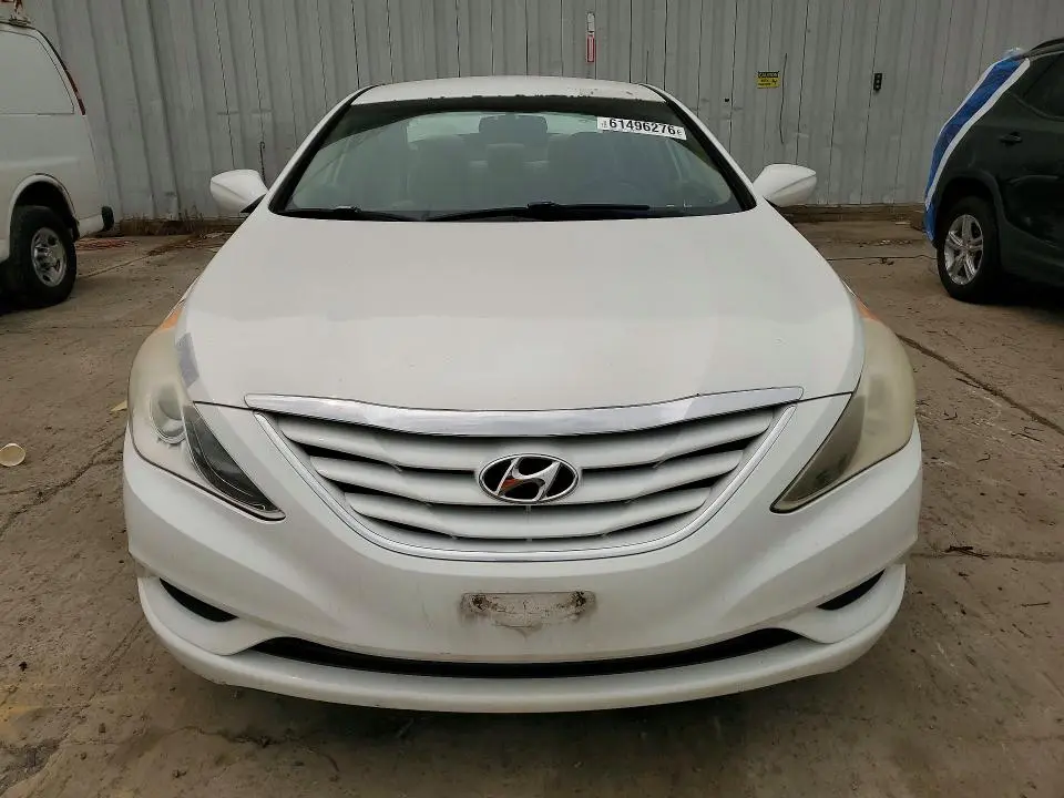 2011 HYUNDAI SONATA GLS  