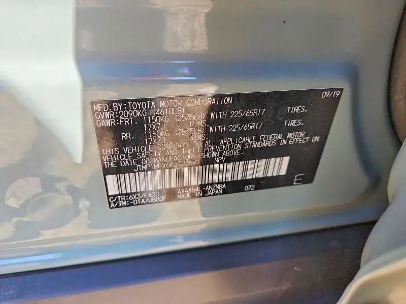 2019 TOYOTA RAV4 XLE  