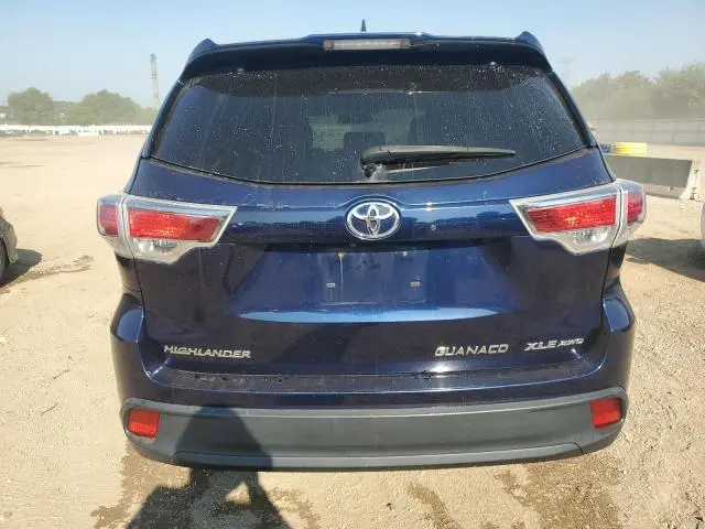 2015 TOYOTA HIGHLANDER XLE  