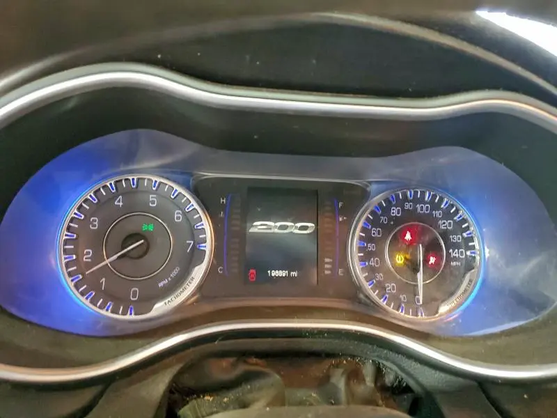 2015 CHRYSLER 200 LIMITED  