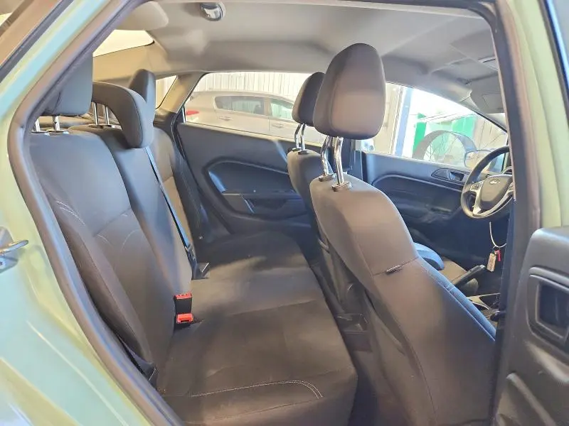 2017 FORD FIESTA SE  