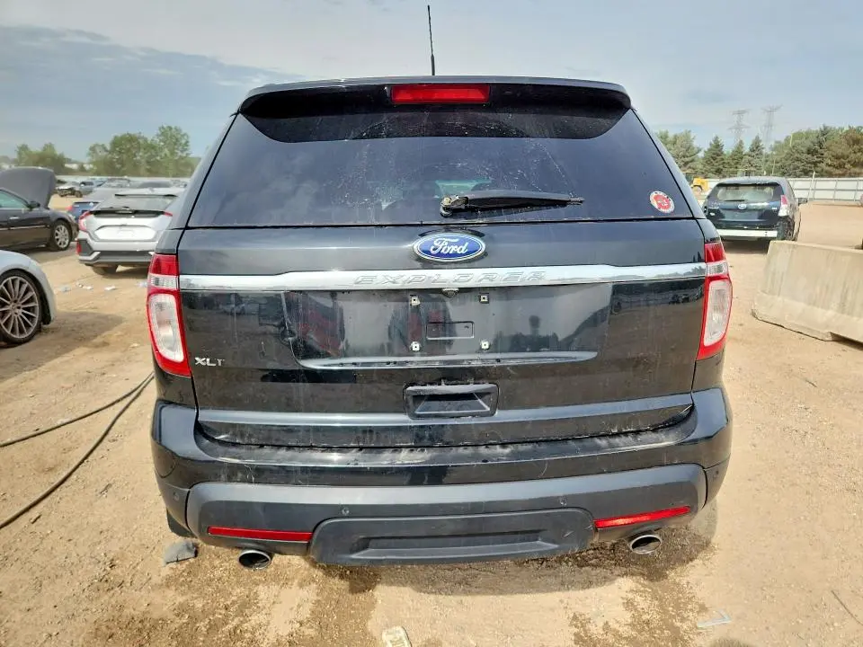 2011 FORD EXPLORER XLT  