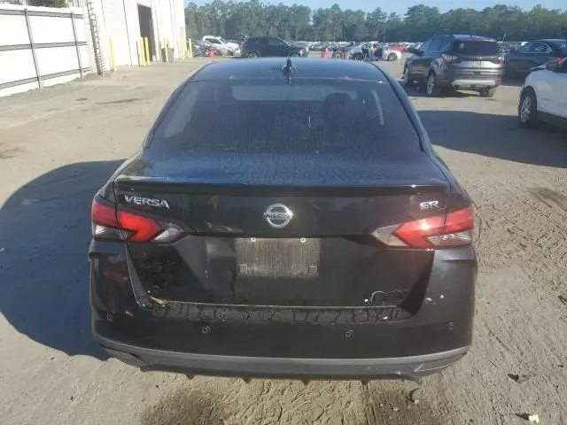 2020 NISSAN VERSA SR  
