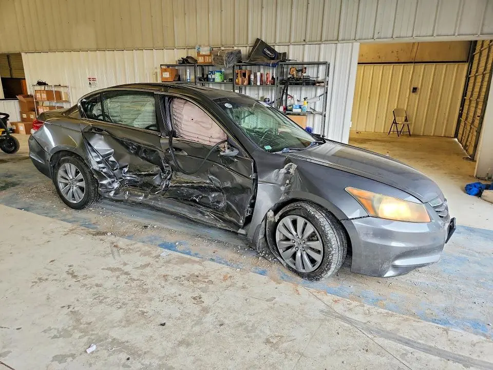 2011 HONDA ACCORD EXL  